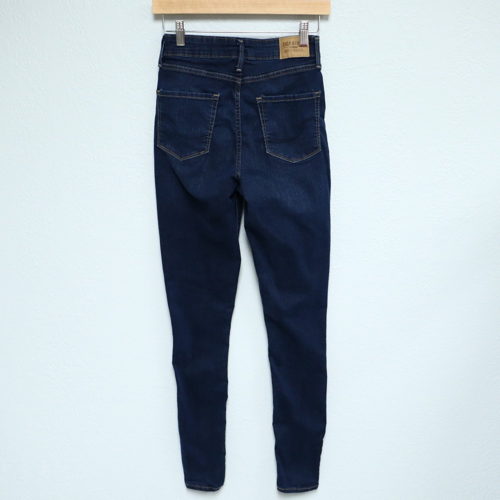 Levi Strauss Signature Gold Label Totally Shaping High Rise Skinny Jeans 2 Long - Picture 6 of 14